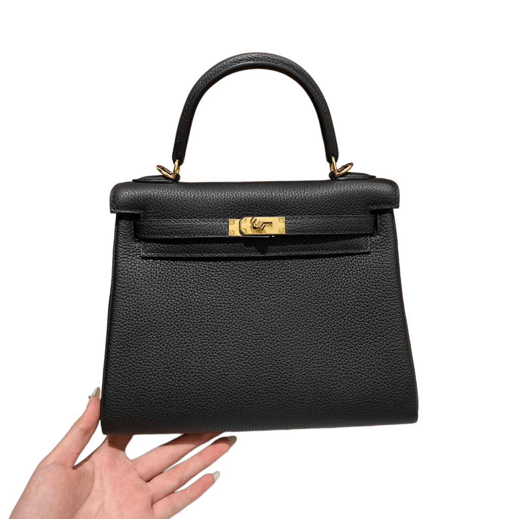 Kelly  Togo – Black | Gold-Plated