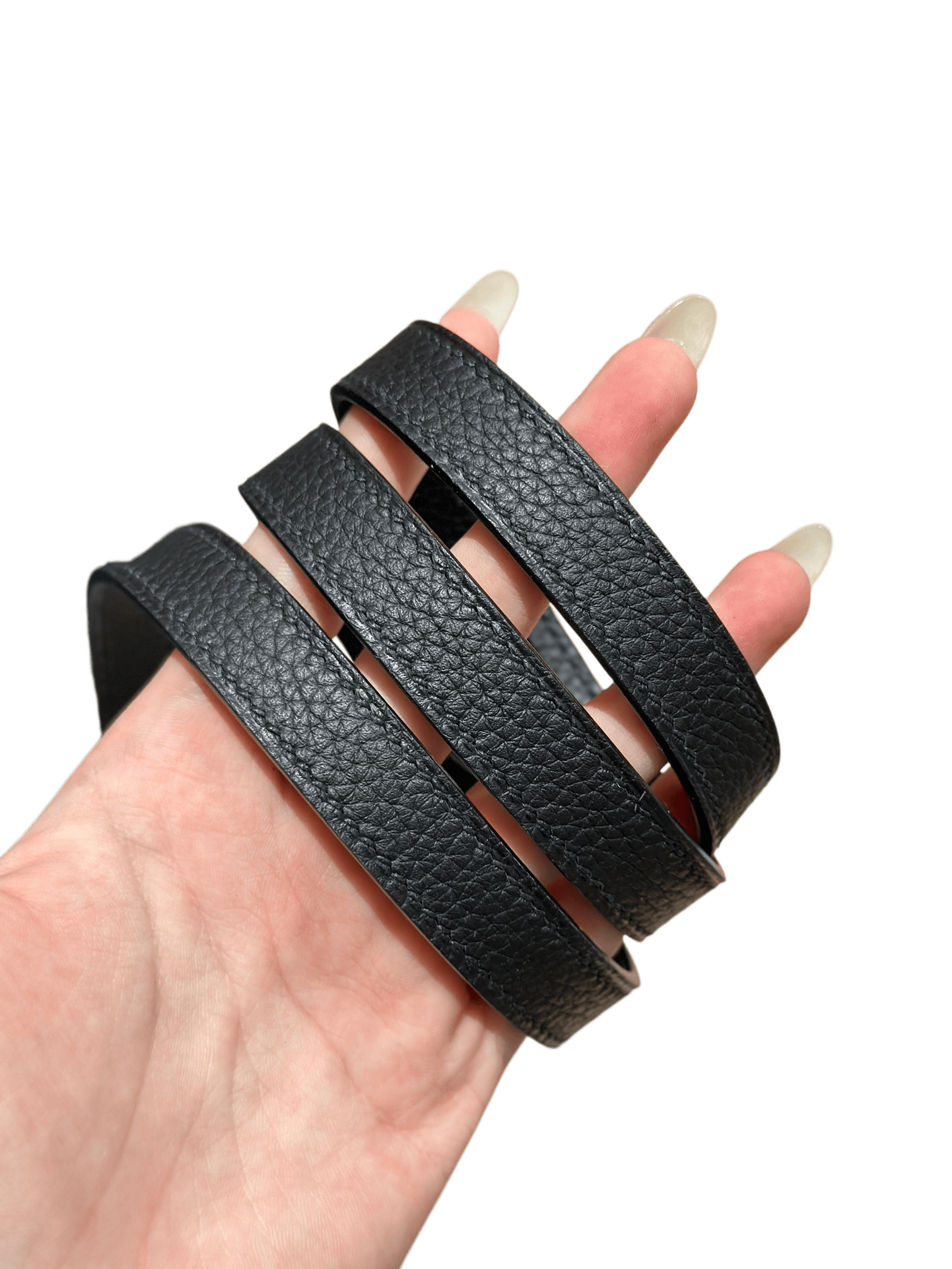 Kelly  Togo – Black | Gold-Plated