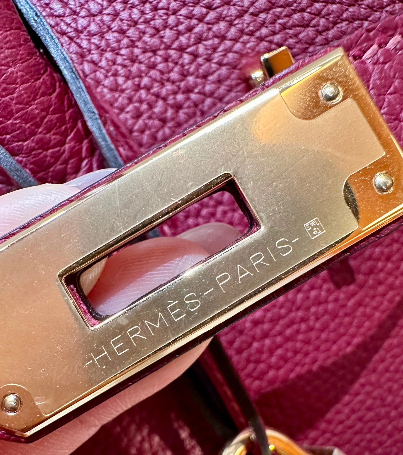 Birkin  Togo  – Hermès Red | Gold-Plated
