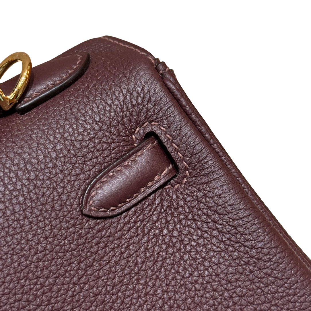 Kelly  Togo – Saddle Red | Gold-Plated