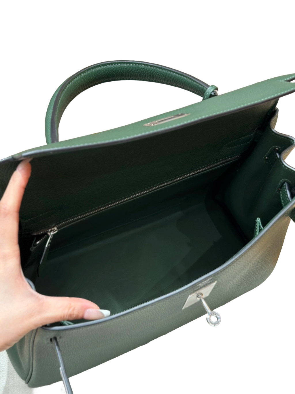 Kelly Togo – British Green | Palladium