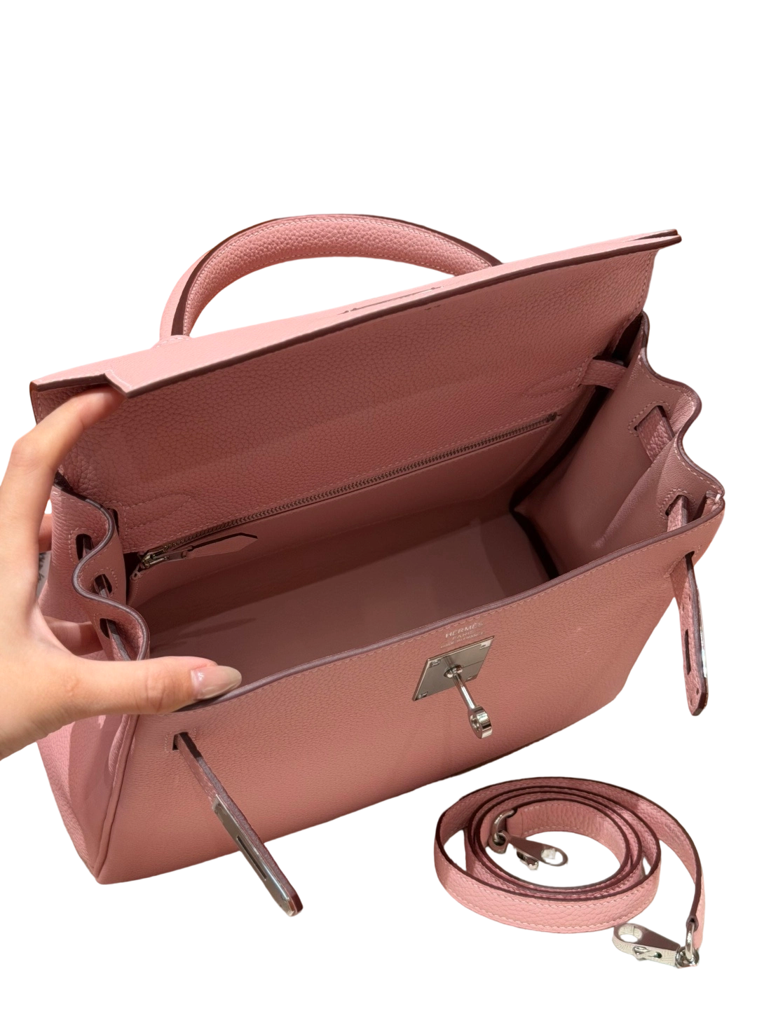 Kelly  Togo – 3Q Pink | Palladium