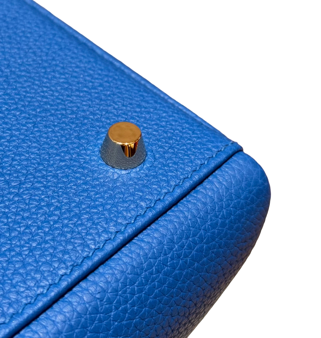 Kelly Togo – Bleu France | Gold-Plated