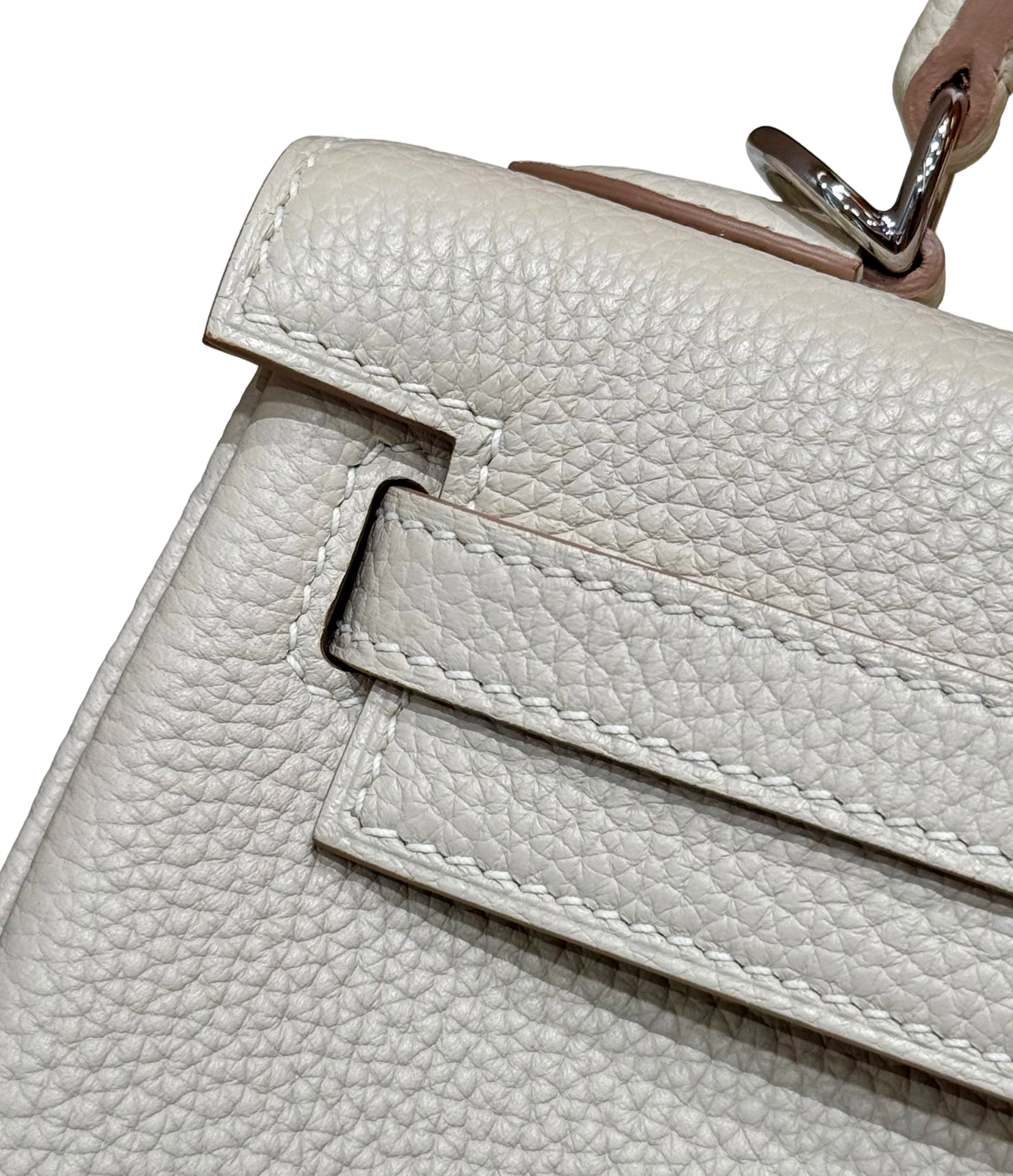 Kelly  Togo – Glacier White | Palladium
