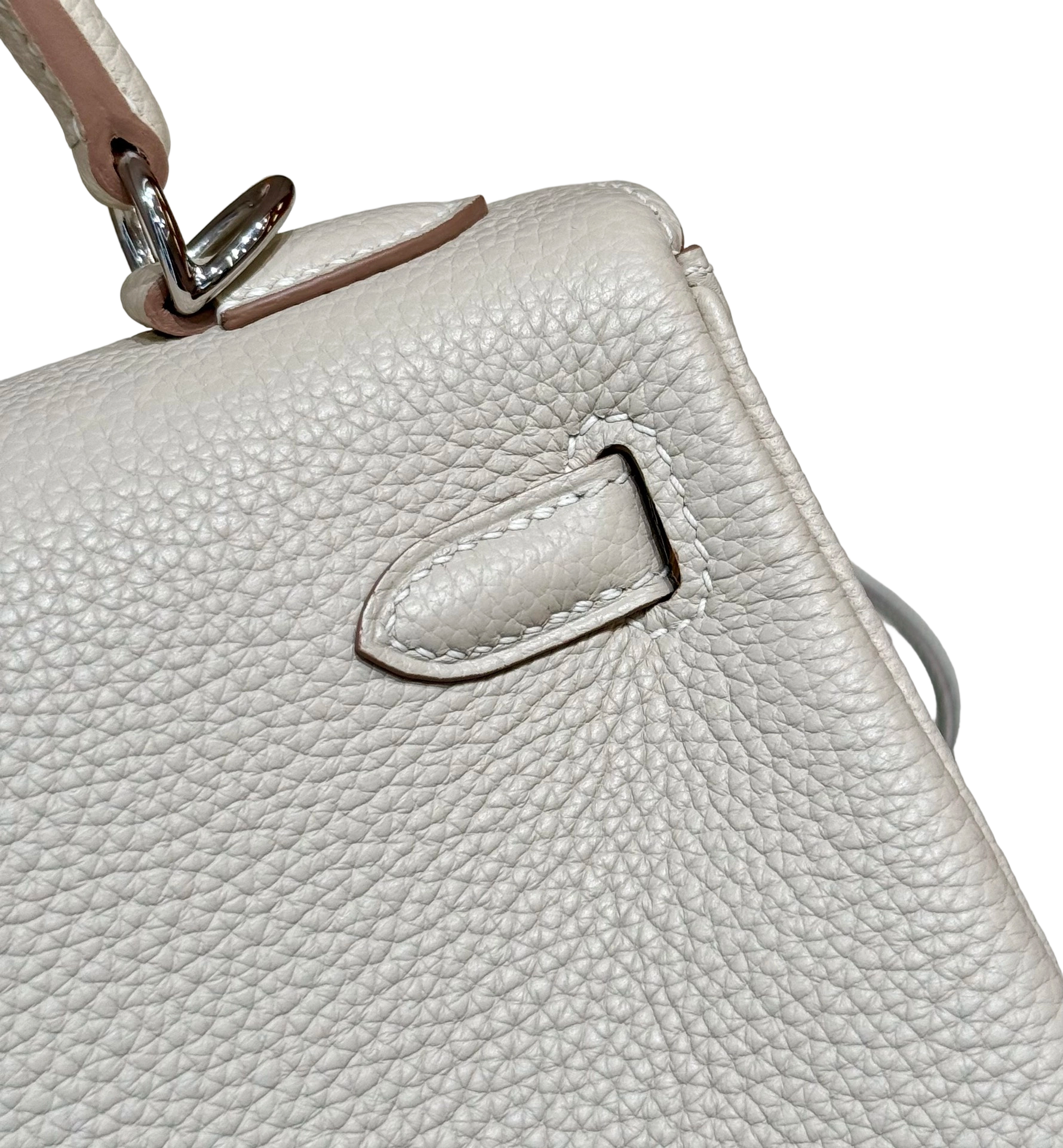 Kelly  Togo – Glacier White | Palladium