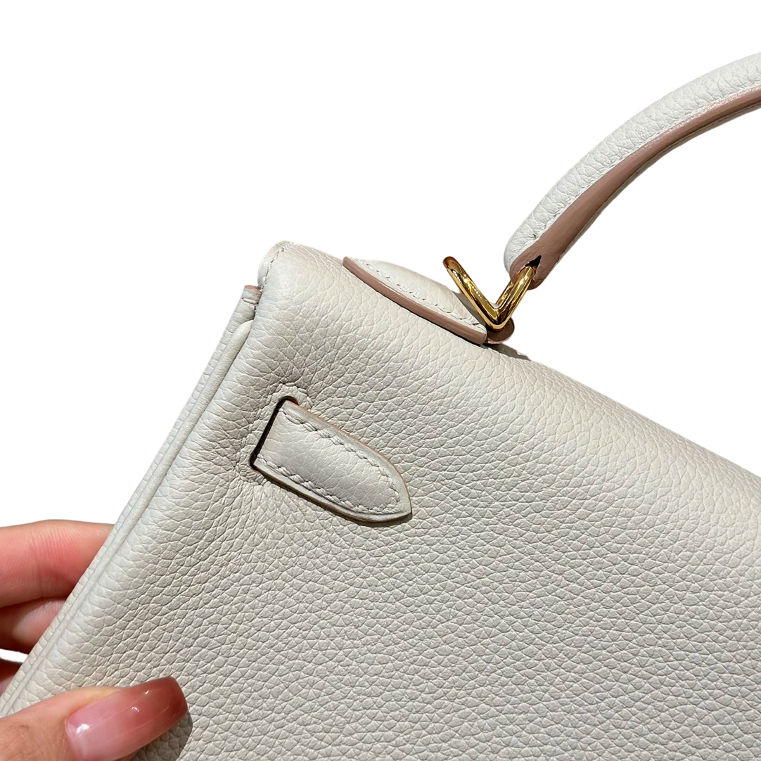 Kelly  Togo – Glacier White | Gold-Plated