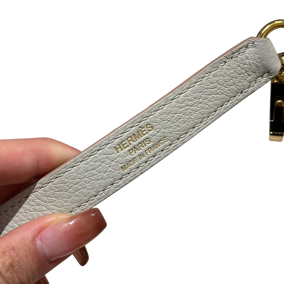 Kelly  Togo – Glacier White | Gold-Plated